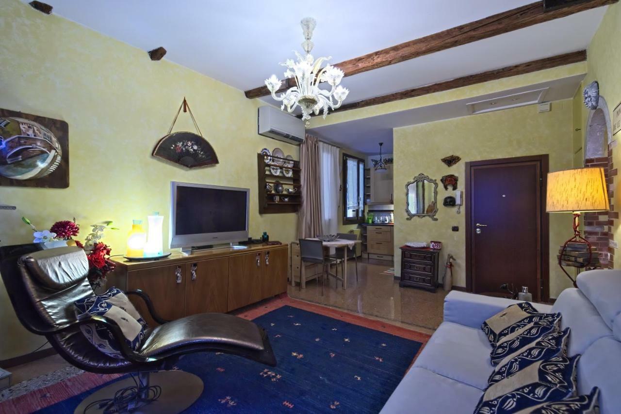Residenza Sara Apartment เวนิส ภายนอก รูปภาพ